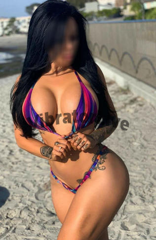 את חיוך קורן ומלאך, כל התמונות שלי.